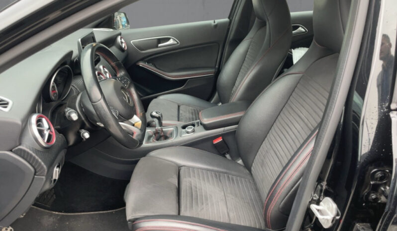 Mercedes-Benz A-Klasse S176 (ab 2012) A 180 voll