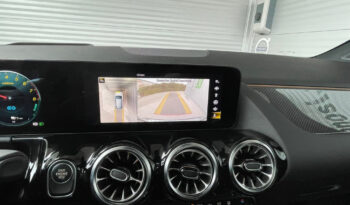 Mercedes-Benz GLA 250 e voll