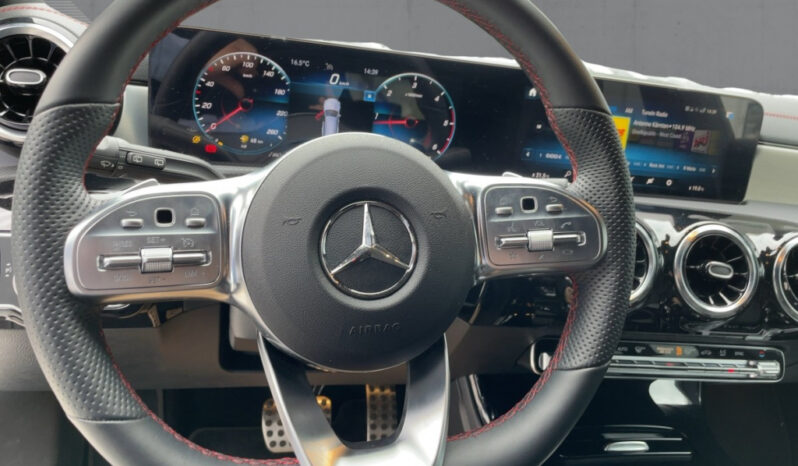 Mercedes-Benz CLA 200 d 4MATIC voll